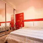 Casa Botanic Garden: City Center, Groundfloor!